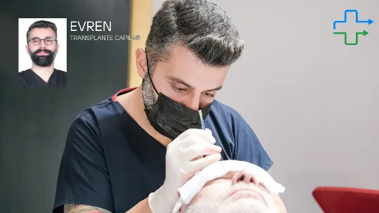 Evren, especialista em transplante capilar, com domínio das técnicas FUE, DHI e incisões com lâmina de safira, focado em resultados naturais.