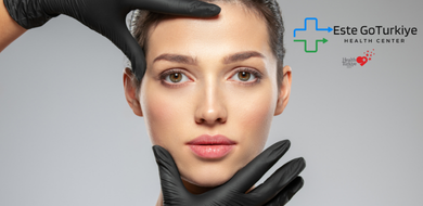 1️⃣ Traços Naturais, Porém Marcantes