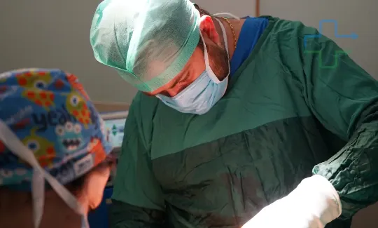 Cirurgia Plástica na Turquia: por que brasileiras estão escolhendo Istambul em 2025?